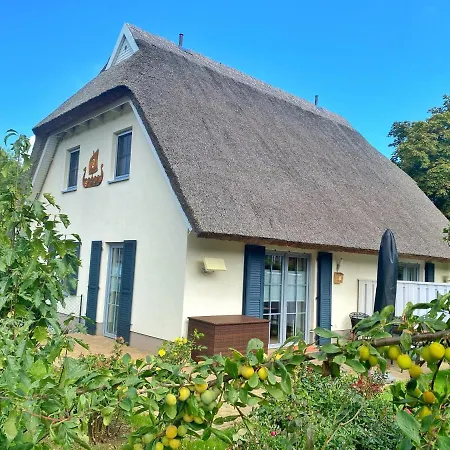 Lohme - Doppelhaushaelfte Svantevit 2 In